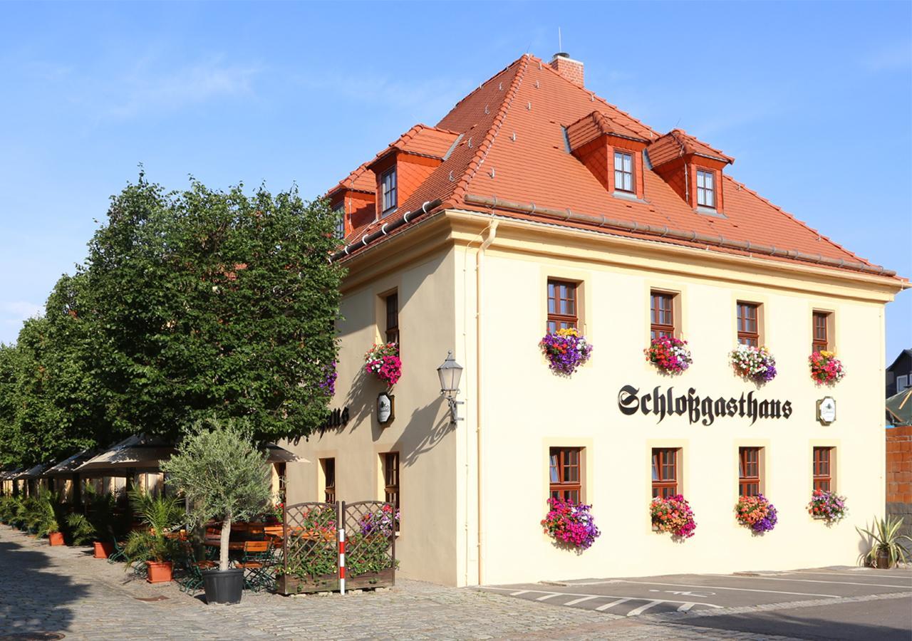 Отель Schlossgasthaus Lichtenwalde Экстерьер фото